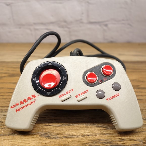 Nintendo NES Max Turbo Pad Vintage Video Game Controller - Picture 1 of 4